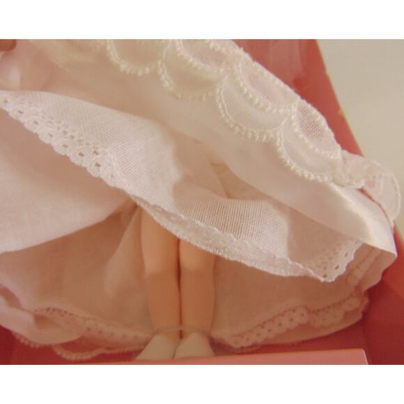 NEW 1988 Effanbee 9" Lil Li'l Innocents DIANA DOLL Cloak Hood Corduroy Dress - Picture 4 of 5